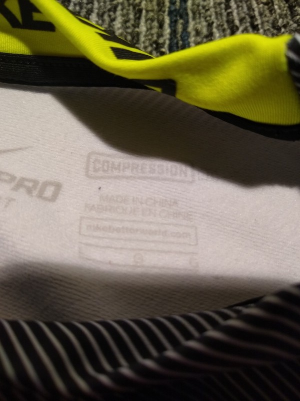 NIKE Men's Pro Hyperwarm Dri-Fit Long Sleeve Compression Shirt Neon Large Top gallery
