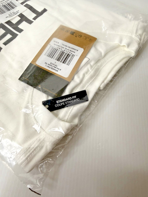 The North Face Men's T-Shirt Half Dome Logo Short Sleeve Regular Fit Shirt Large gallery