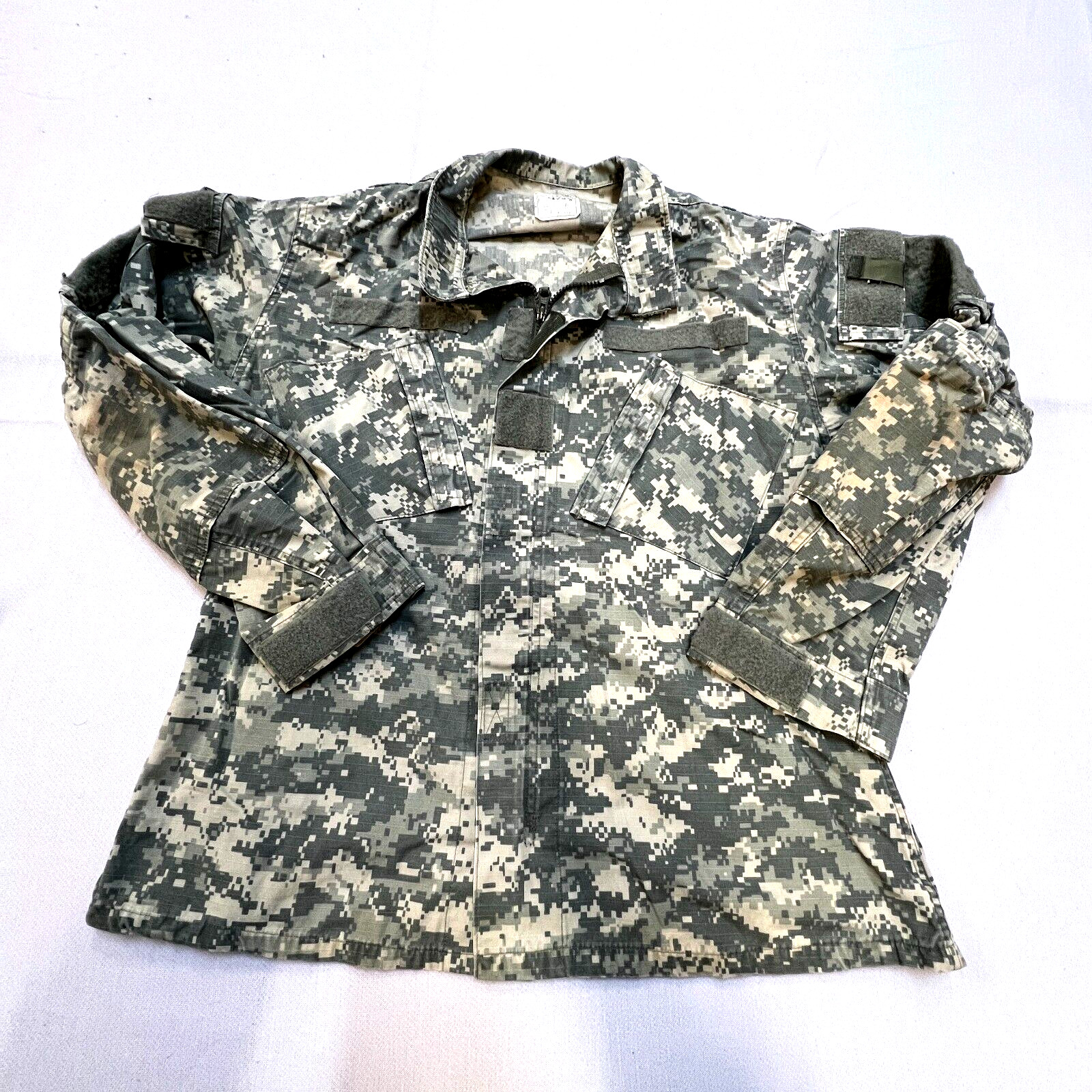 Genuine US Army Issue ACU Digital Camo Combat Uniform Top Shirt Medium LS [C35] gallery