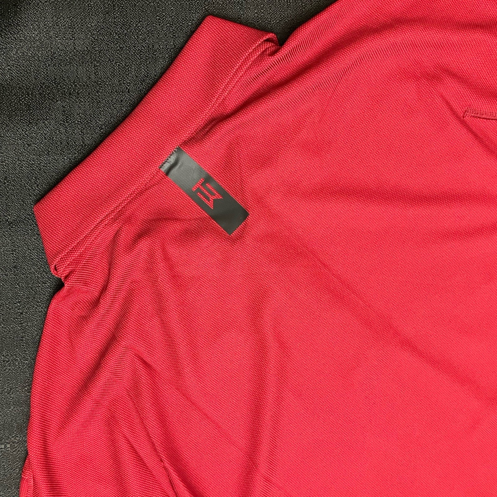 Nike Golf Tiger Woods ADV Panel Polo DA2995 687 Sunday Red Crush Sz M gallery