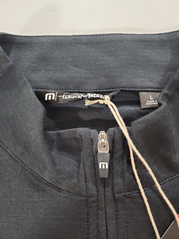 TravisMathew The Heater 1/4 Zip Pullover Mens L Large Eco Performance Golf Black gallery