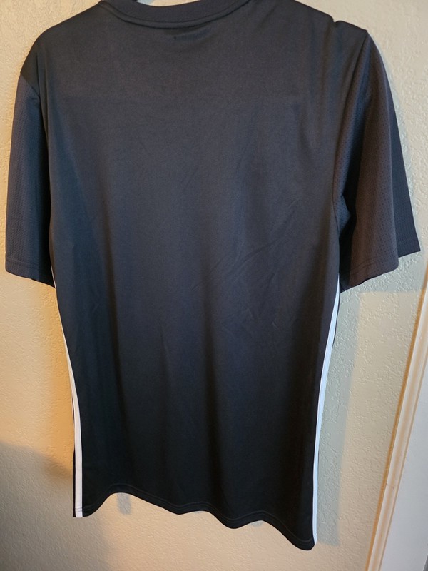 adidas Aeroready Men's Slim Fit Breathable Black/White Tee M Crew Neck SS gallery
