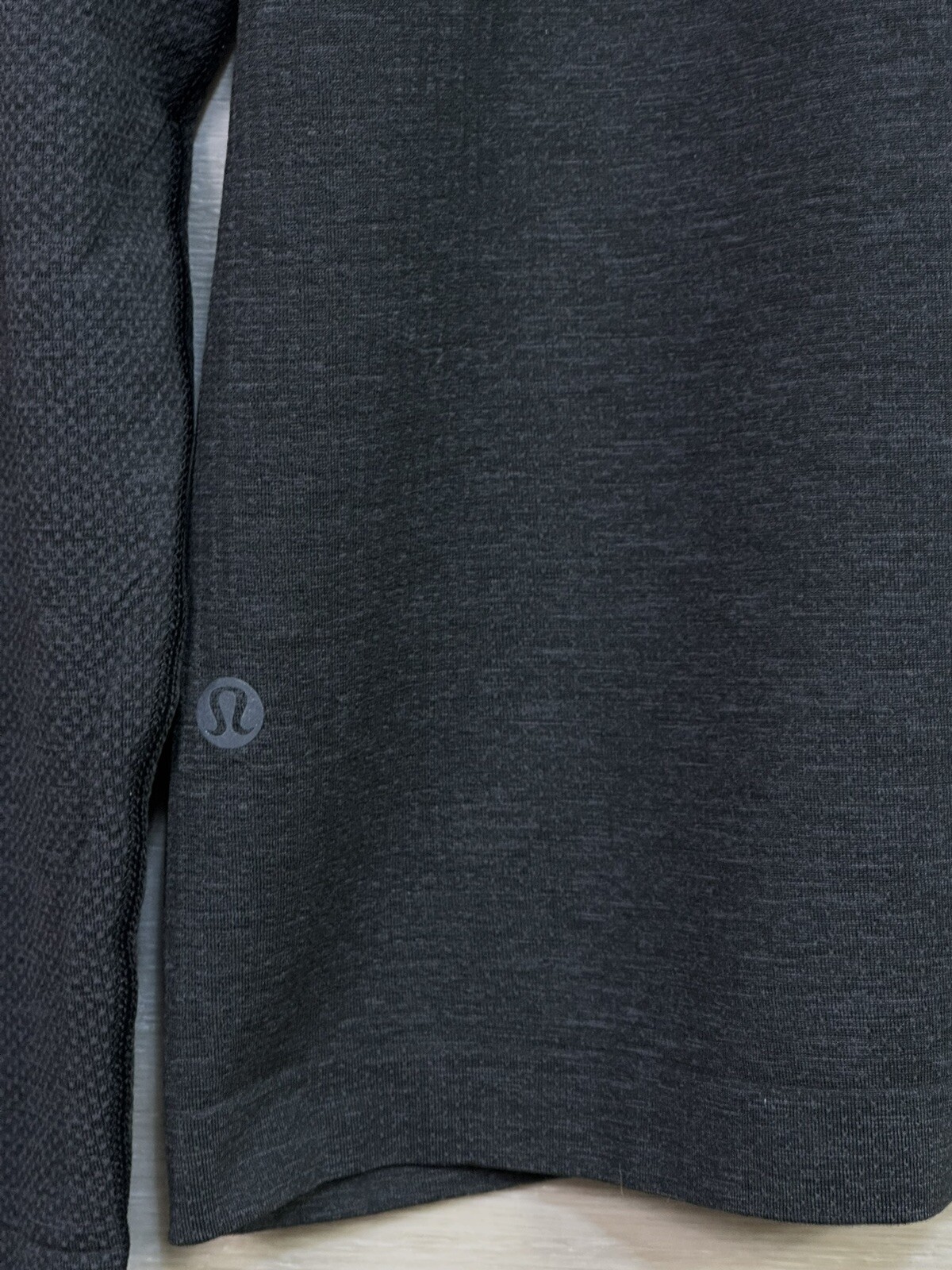 Lululemon Metal Vent Tech LS 2.0 Long Sleeve Size XXL Deep Coal Black 75380 gallery