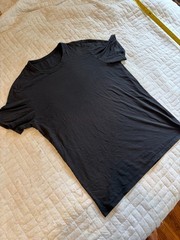 Lululemon fundamental tee mens crew neck t shirt in black size small