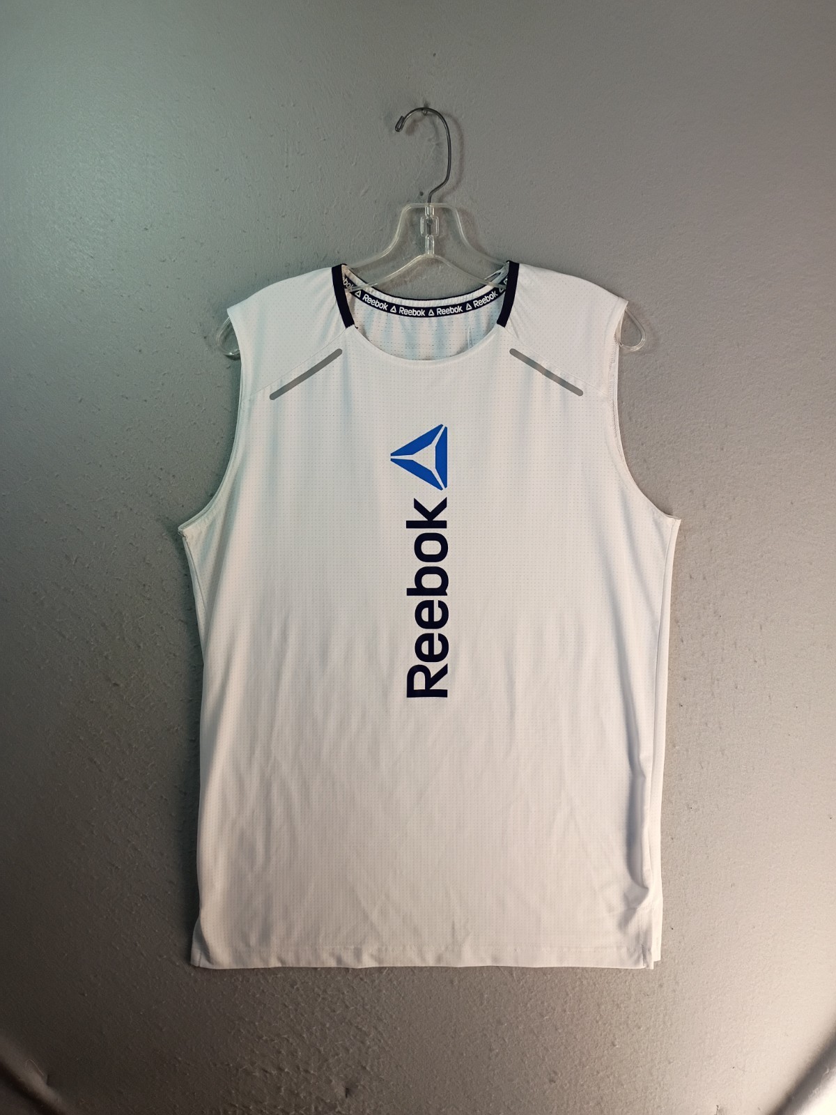 Reebok Mens Sprint Performance Muscle Tank Top Small White Crewneck Activewear gallery