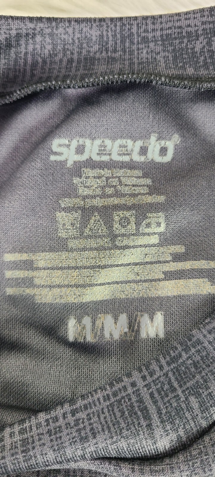 Speedo UV Blockthburn Short Sleeve shirt SZ(M) grey black gallery