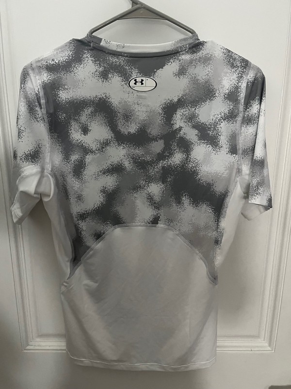 Under Armour UA HeatGear Armour Printed SS Shirt White Gray Men's Large 1383321 gallery