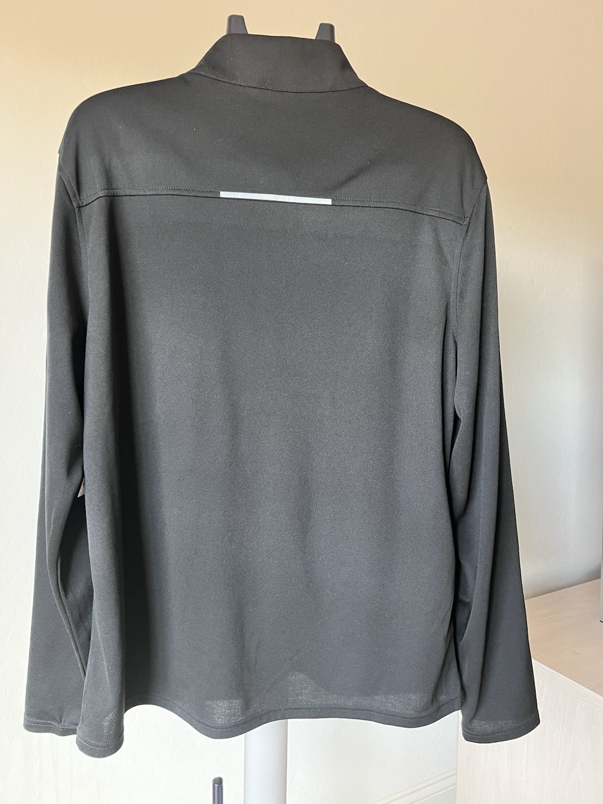DIP Men’s Active Quarter-Zip Pullover Large Black Athletic Long Sleeve NWT gallery