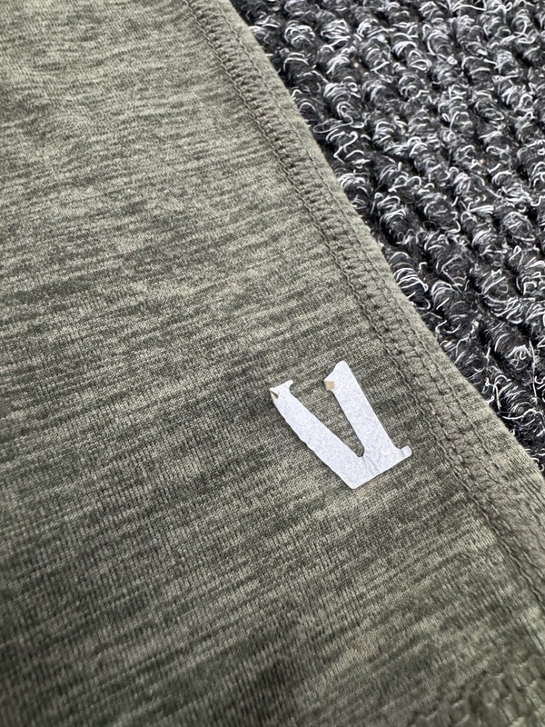 Vuori Pullover Medium Mens Ease Performance Half Zip Olive Green gallery