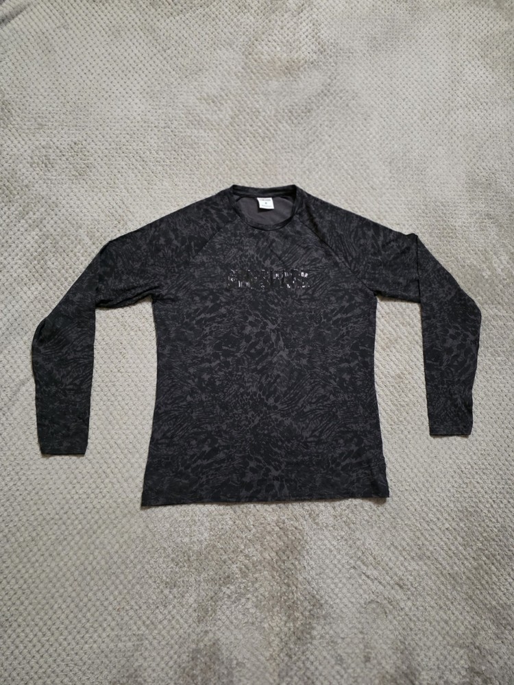 Men's Gymshark Long Sleeve Top Spellout Army Pattern NWOT Black/Brown Size M