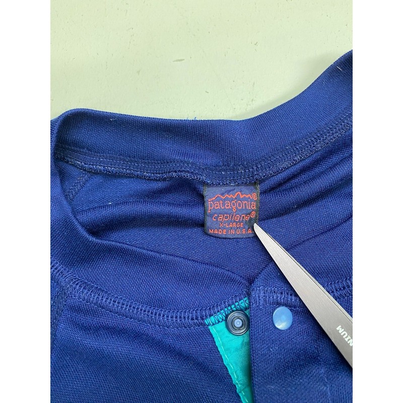 VTG 80s/90s Patagonia Capilene USA henley snap button baselayer t-shirt XL gallery