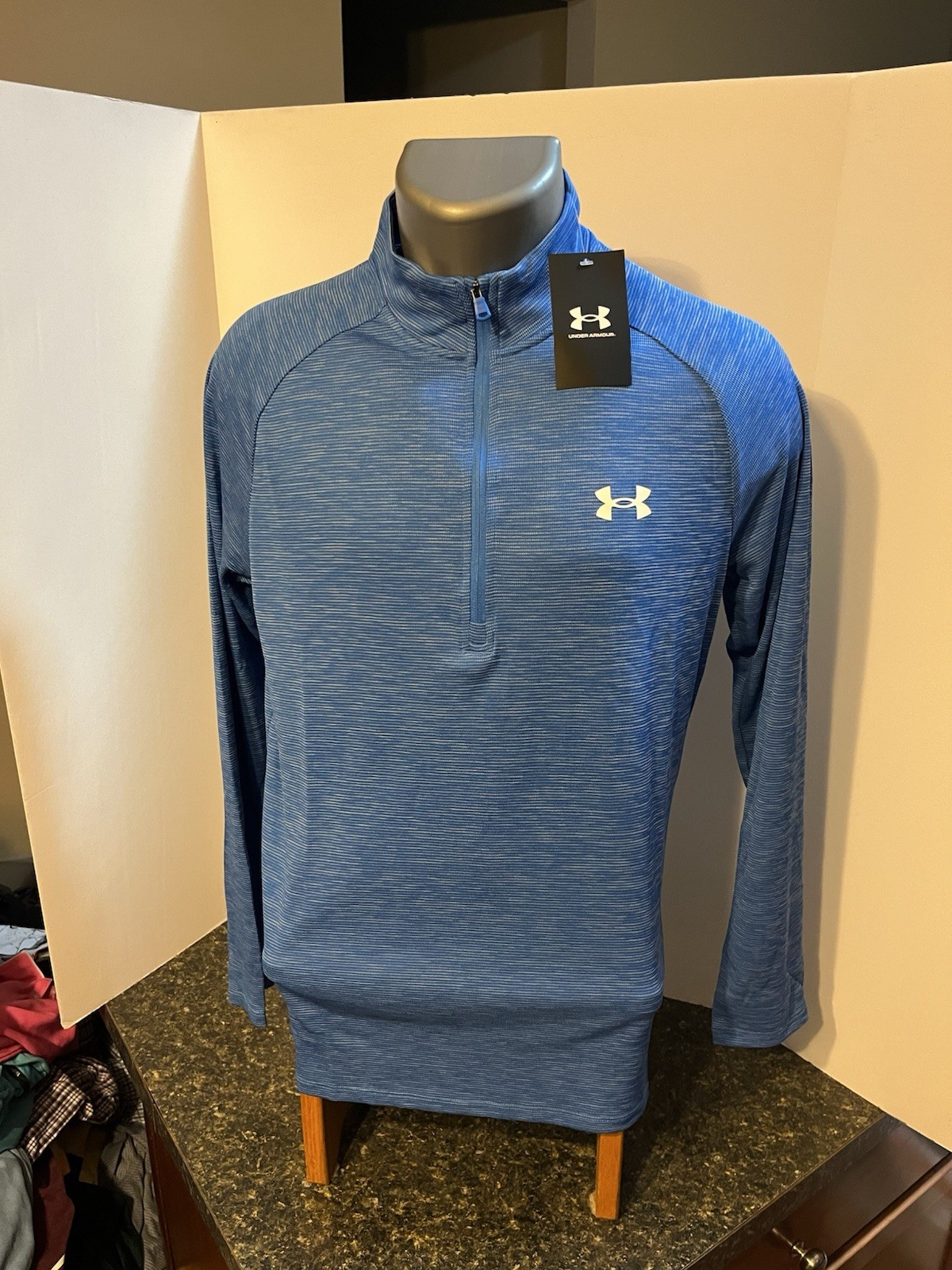 Under Armour Men’s LS 1/4 Zip Pullover Blue Striped Small Polyester - NWT gallery