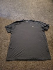 UNDER ARMOUR RUN GREY TEE SHIRT T-Shirt IN MEN’S SIZE L