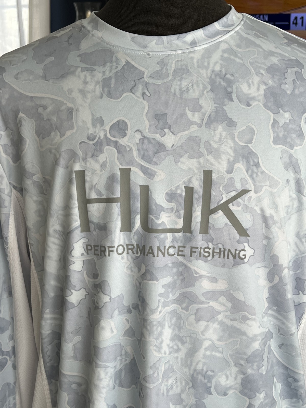 Huk Shirt Mens XL Gray White Blue Camo Long Sleeve Performance Fishing Rashguard gallery