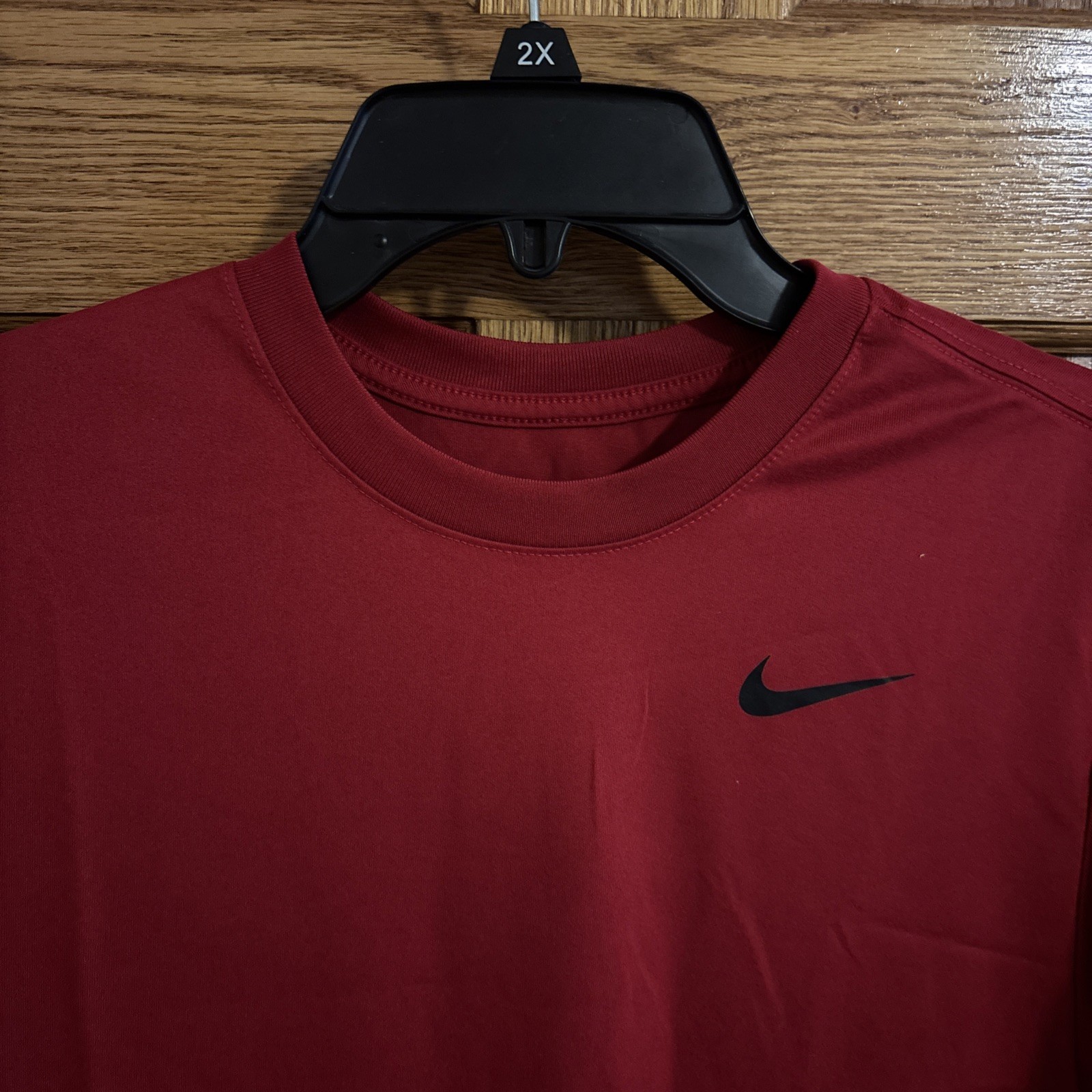 NWT Nike Men's Dri-FIT Legend Fitness T-Shirt Gym Red/black Size Small gallery