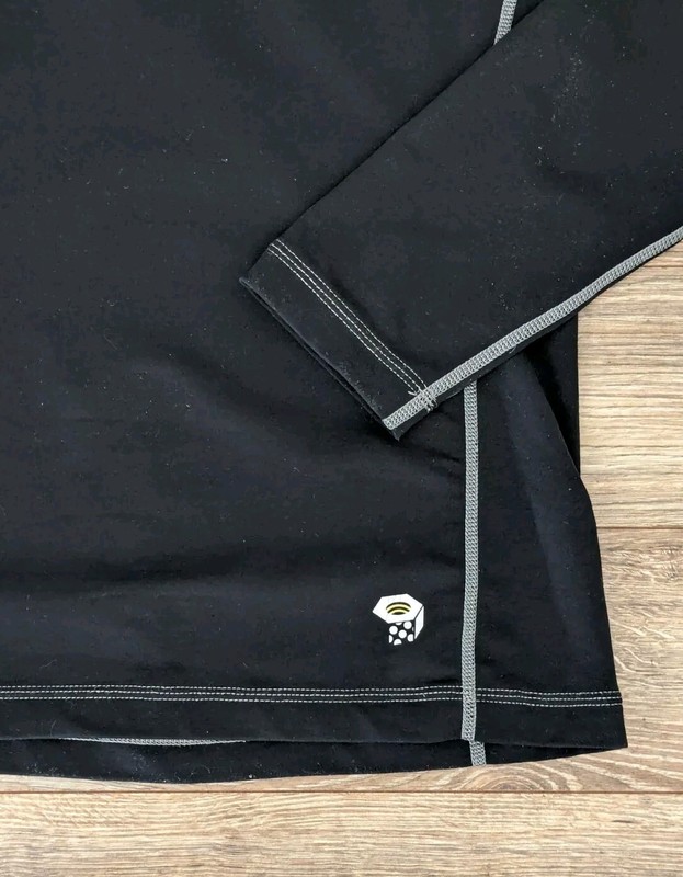 Mountain Hardwear 1/4 Zip Black Contrast Stitching Pullover - S Read! gallery