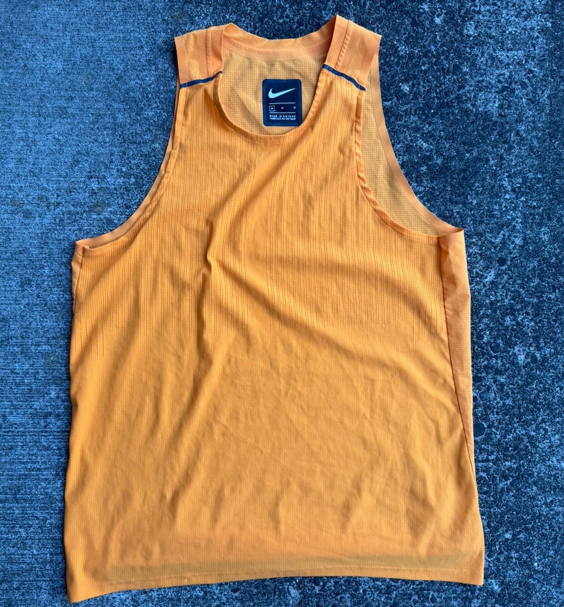 Nike Tech Pack. Men Running Woven Mesh Vest Tank Top BV5665-886. SIZE L gallery