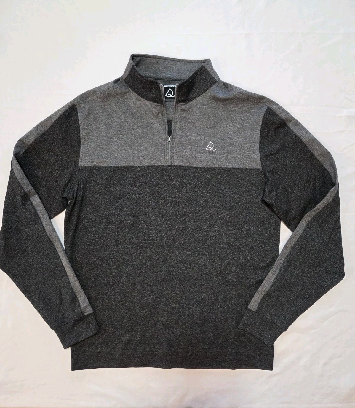 Men’s Deolax Golf Performance Quarter Zip Pullover- Size Small Gray 2 Toned NWOT gallery