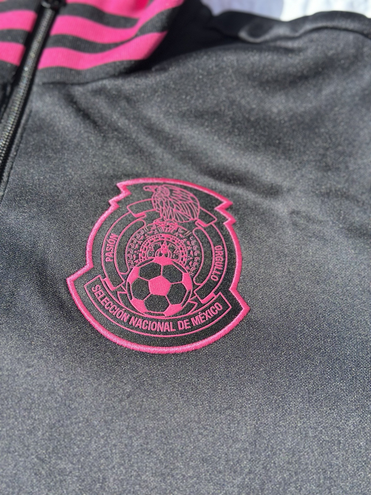 Adidas FMF 2020-21 Mexico Soccer 3-Stripe Track Top Jacket Men’s Size S FH7838 gallery