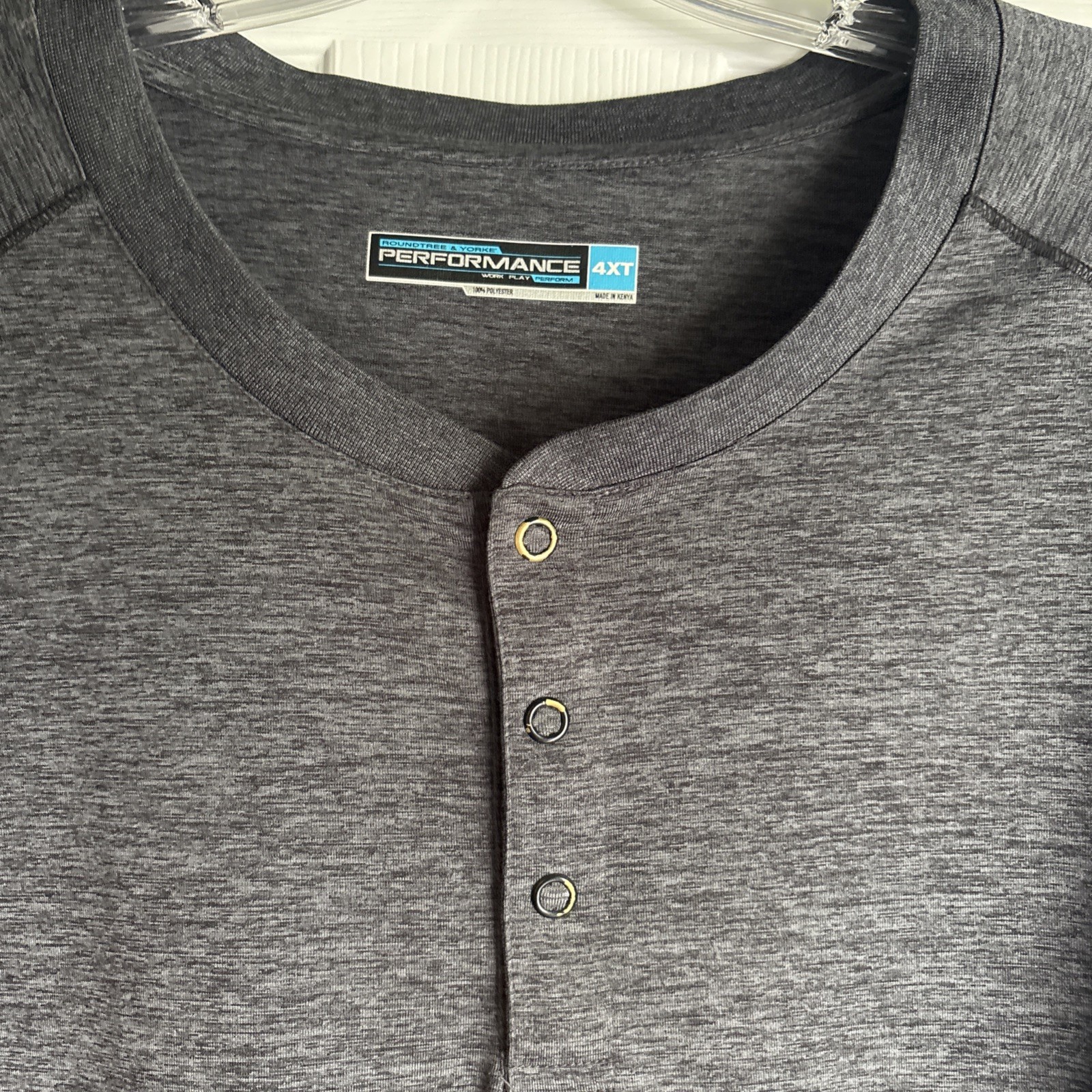 Roundtree And Yorke Performance Charcoal Gray Henley 4XT gallery