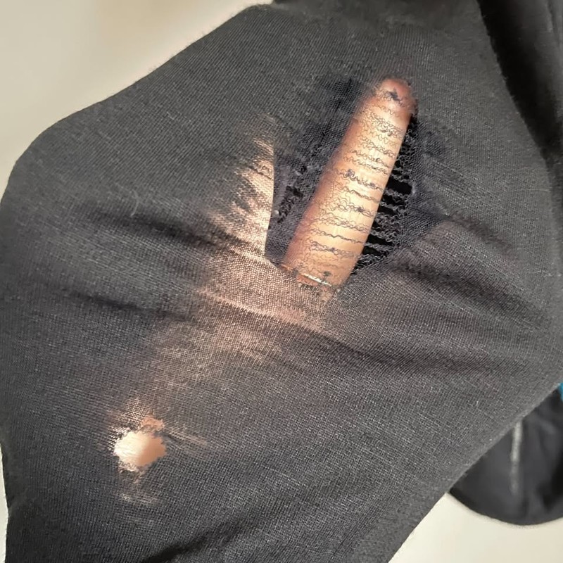 Icebreaker Merino Black Atom LS Full Zip Hooded Sweater - Medium *flaws / holes* gallery