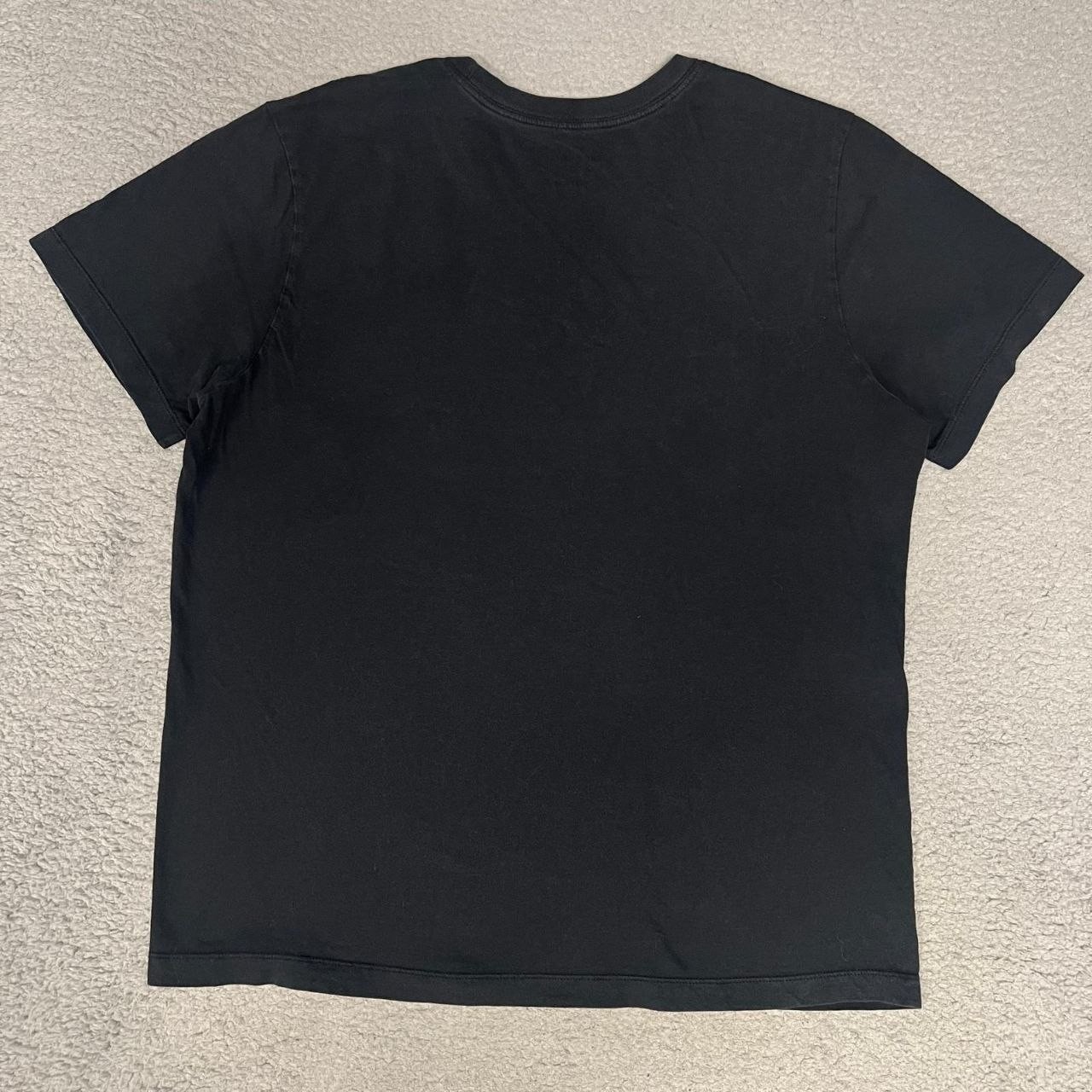The Nike Tee Sportswear Still Fresh T Shirt Men's Size M Black Center Swoosh Tee gallery