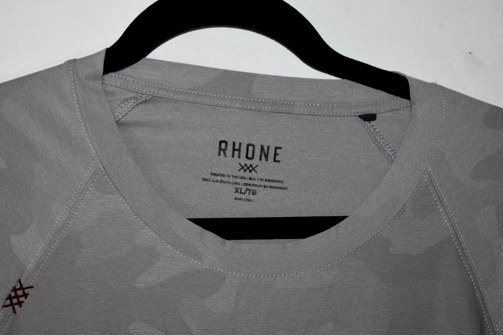 Rhone Men's Reign Camo Performance Workout Shirt Gray Size XL XLarge EUC gallery