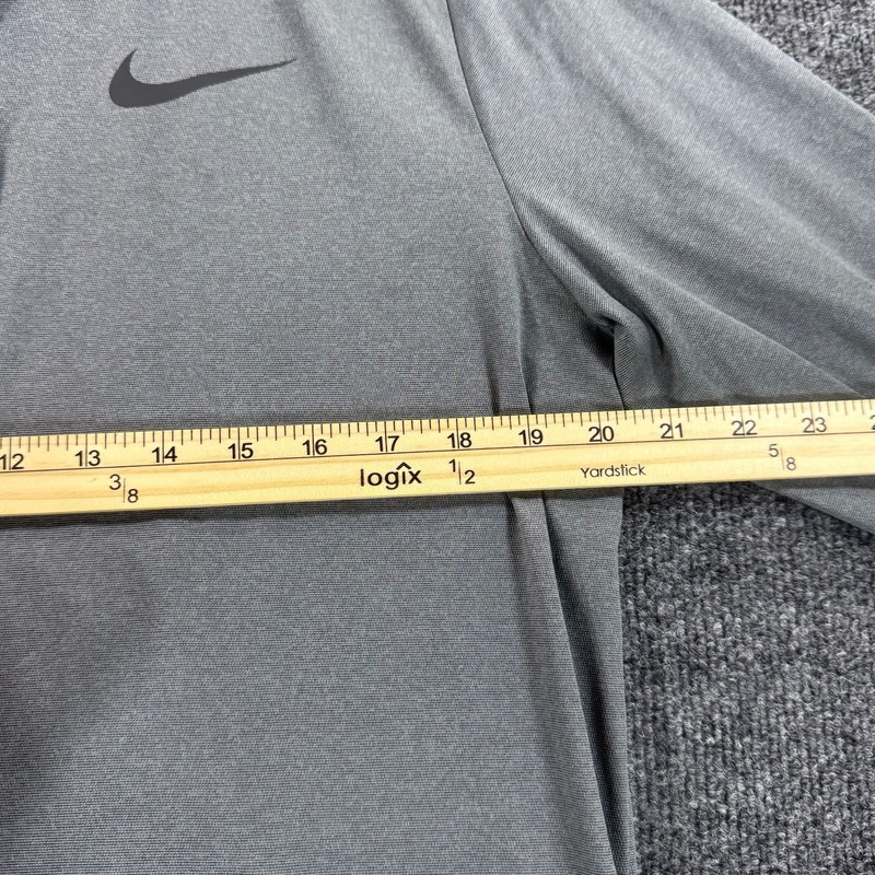 Nike Pro Dri-FIT 1/4 Zip Performance Long Sleeve Pullover Medium gallery