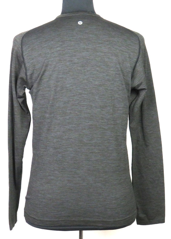 Lululemon Long Sleeved Gray Stretch Henley Vent Tech Athletic T-Shirt Men's MED gallery