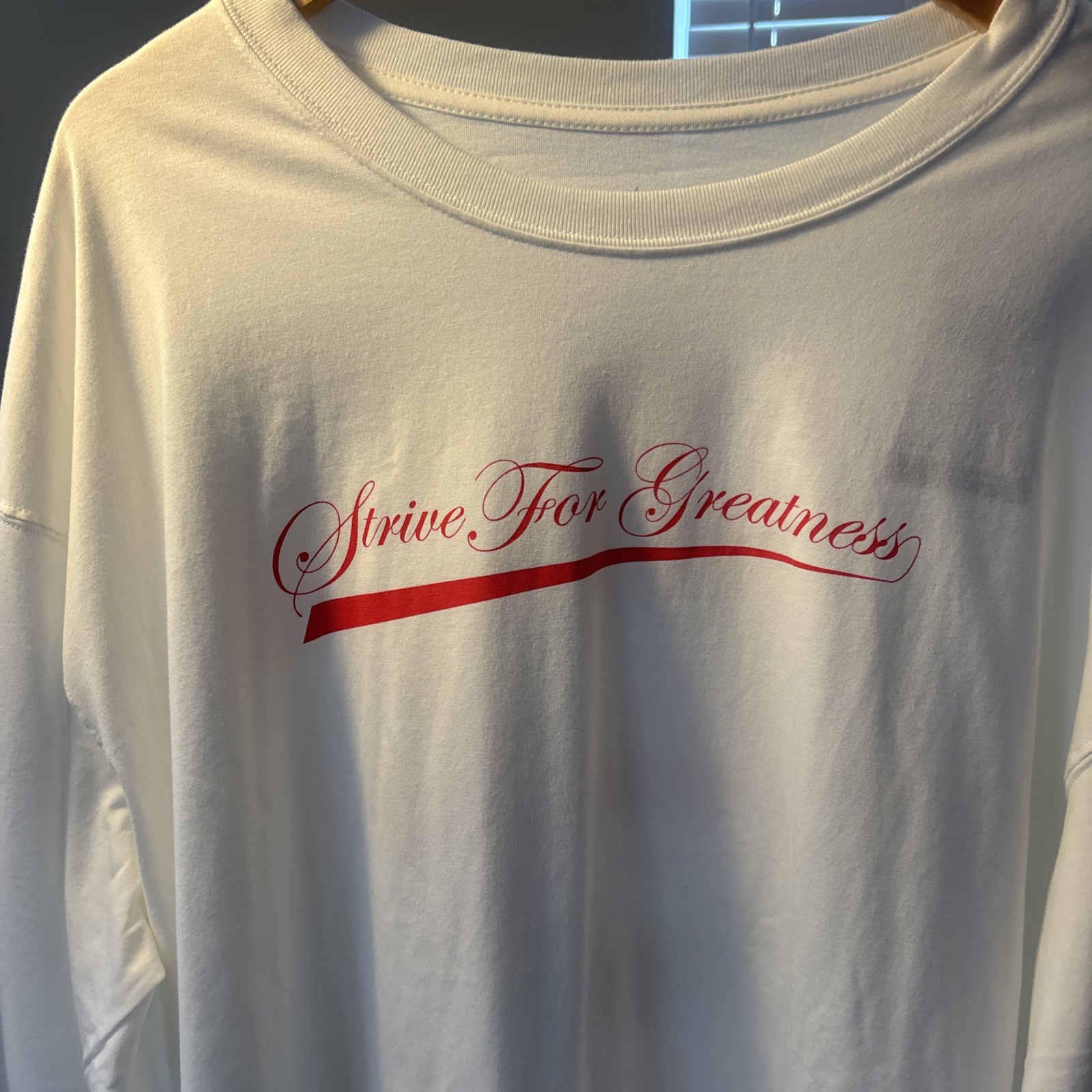 LeBron James T-shirt - "STRIVE FOR GREATNESS" - Long Sleeve - White - New Tags gallery