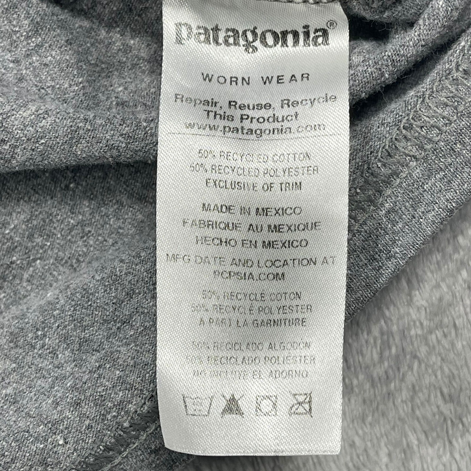 Patagonia Tank Top Mens Medium Gray Graphic Logo Regular Fit Sleeveless Shirt gallery