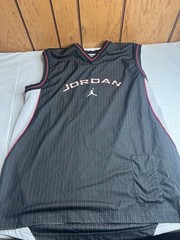 Vintage Reversible Michael Jordan Jumpman Jersey Black Gray Size Large