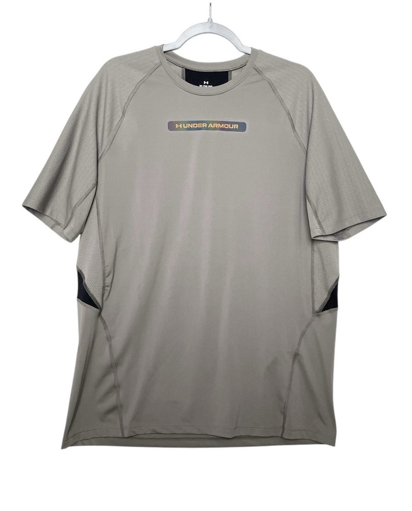 Under Armour UA RUSH SmartForm Short Sleeve T-Shirt Gray Men Size M 1379818 (A)