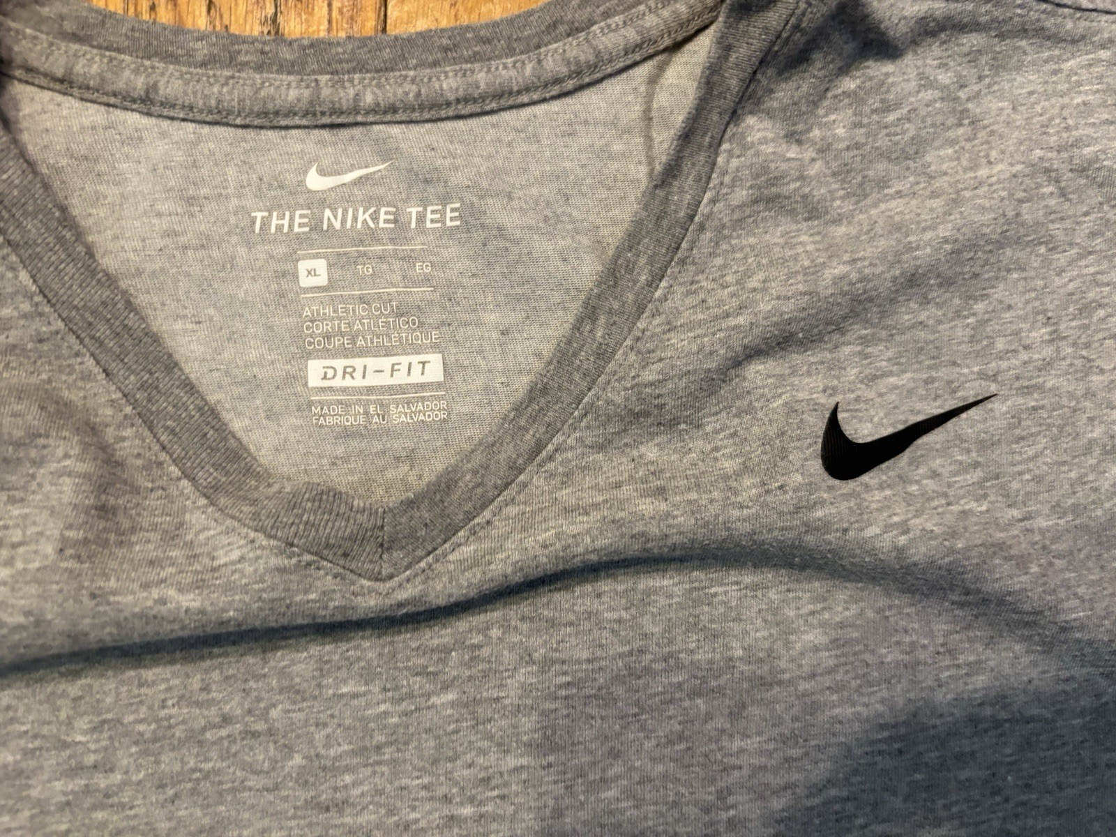 Nike Dri-FIT The Nike Tee Gray V-Neck Moisture Wicking Athletic XL gallery
