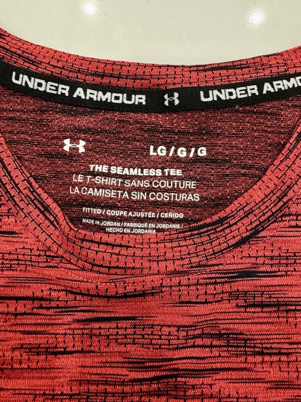 Under Armour Men's Seamless Tee Large gallery