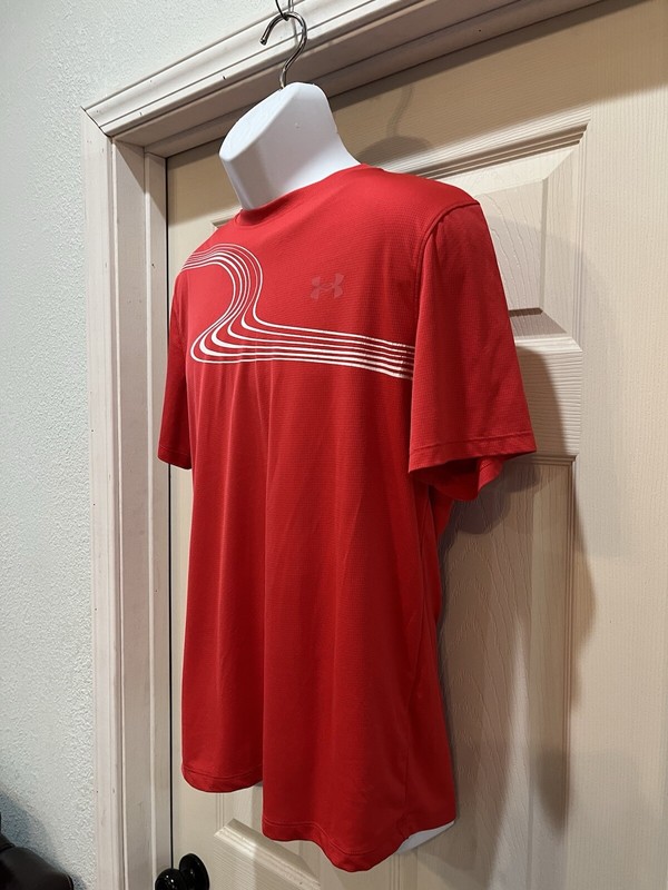 Under Armour Men’s UA Run Coolswitch Tee Medium Graphic Short Sleeve L gallery