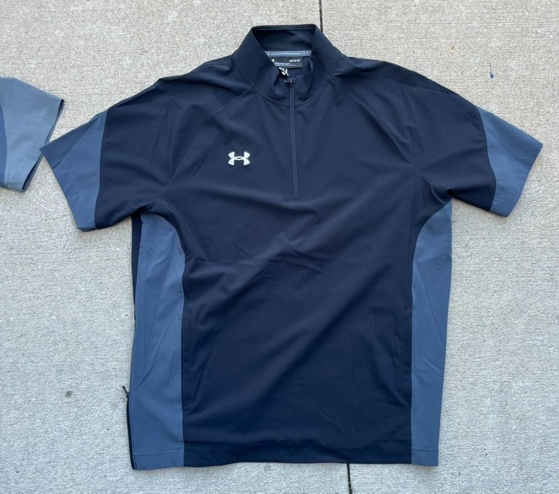 2 - Under Armour Pullover Mens L 1/4 Zip Short Sleeves Gray & Black Coaches Golf gallery