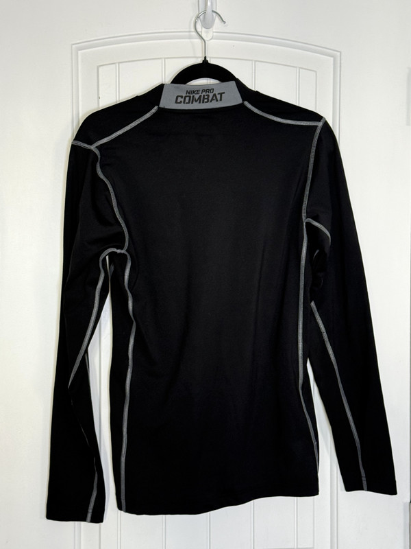 Nike Pro Combat Mens Size S Fitted Compression Shirt Gym Training Activewear gallery