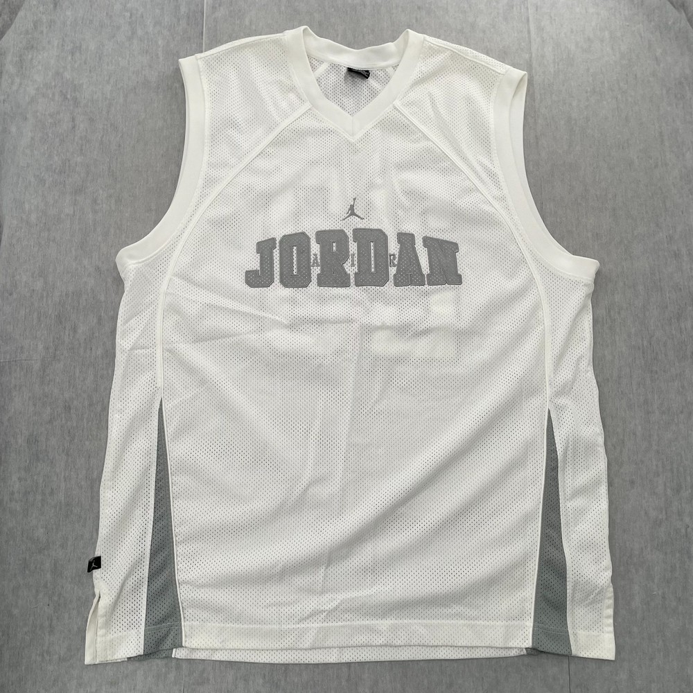 VINTAGE Air Jordan Jersey Adult 3XL White Stitched Nike Basketball Mens XXXL