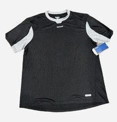 Reebok Speedwick Mens Colorblock Crew Neck T-shirt. Size M (BEST FOR SZ LARGE)