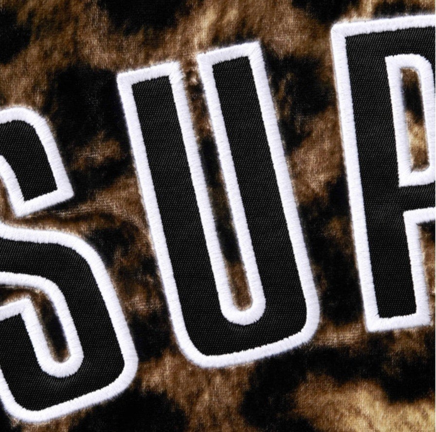 Size (Medium) Supreme Velvet Baseball Jersey (Leopard Print) SS25 gallery