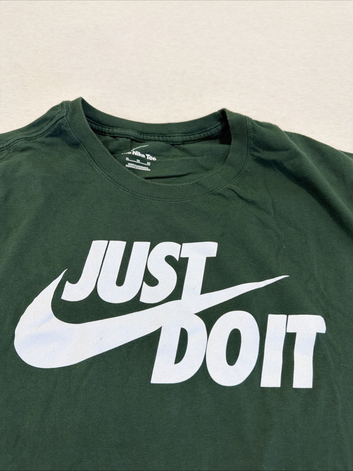 Nike Mens Regular Fit Green Just Do It Graphic Short Sleeve T-Shirt - Size XL gallery