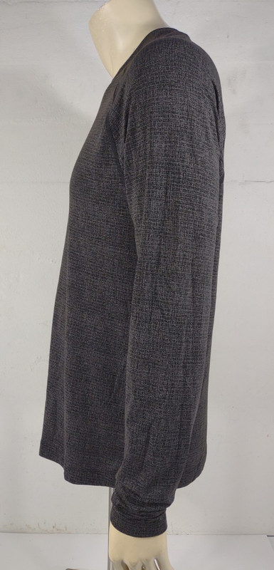 Lululemon dark gray black cross hatch long sleeve base layer shirt mens XL gallery