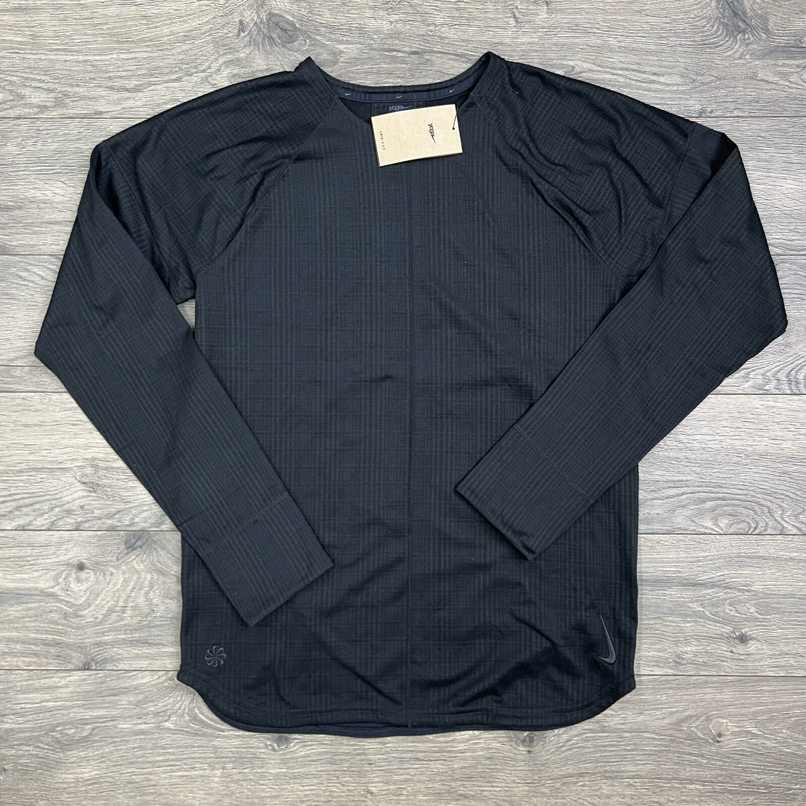 Nike Yoga Long Sleeve Top Size Small Mens Black Dri Fit Thumbholes $85 gallery