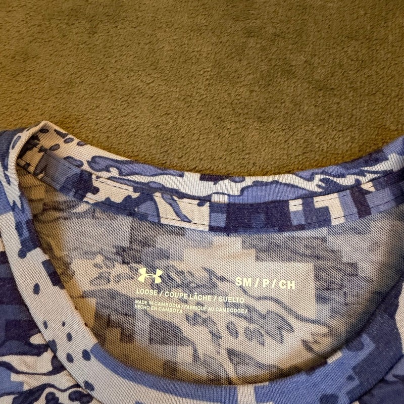 Under Armour Mens Small Blue Digital Camo Tiger Stripe Loose Fit T-Shirt SM gallery