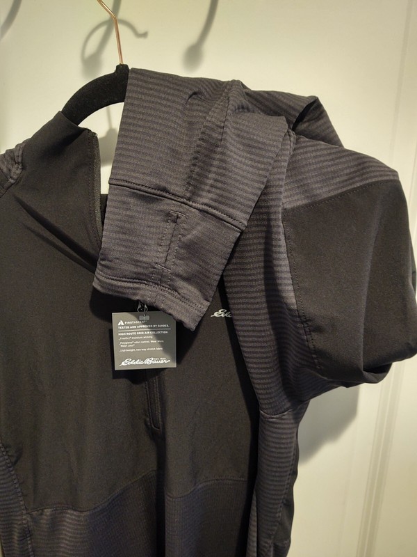 Eddie Bauer Men's Tall Medium High Route Grid Air First Ascent hooded pullover gallery