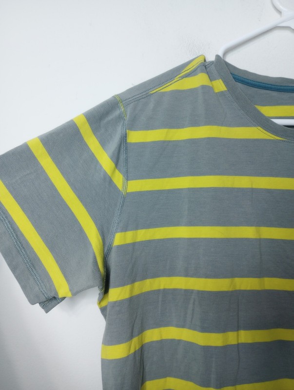 Lululemon 5 Year Basic Tee Grey Yellow Stripe Large gallery