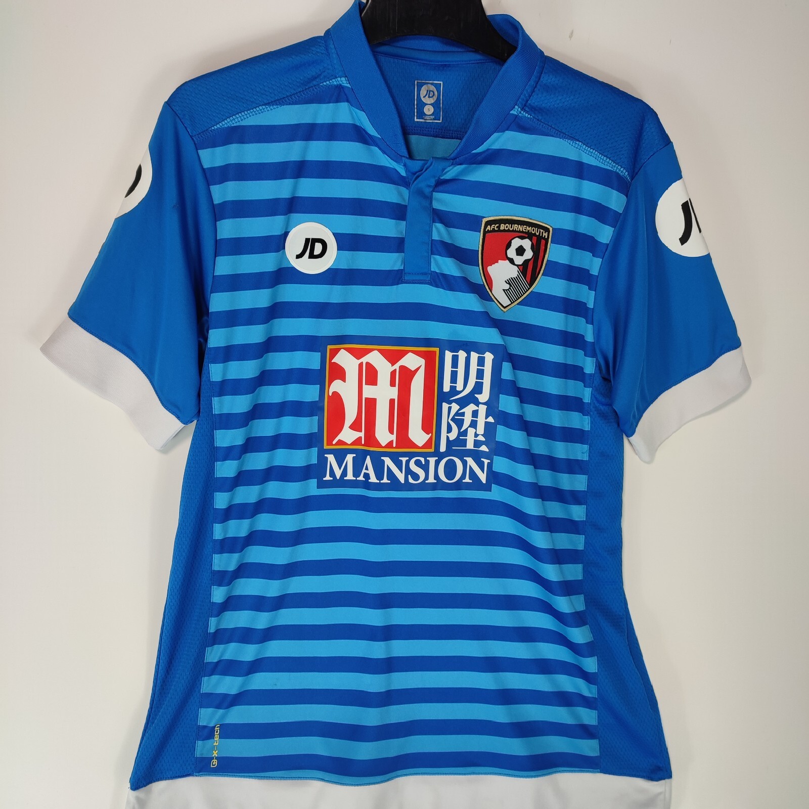 AFC Bournemouth 2016 - 2017 JD Sports Away Football Shirt | Men's Small gallery