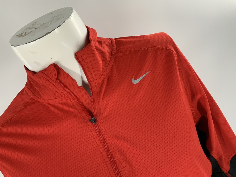 Nike Dri-Fit 1/4 Zip Running Pullover Men M Red Poly Lycra Zip Pocket YGI B3-60 gallery