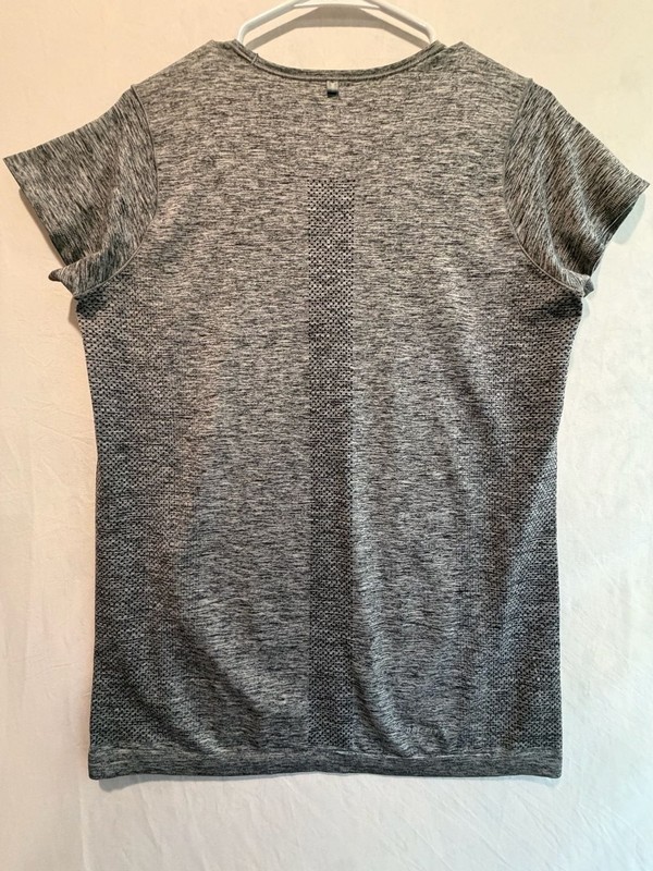 Nike Dri-FIT Knit Short Sleeve Training Shirt Gray Heather gallery